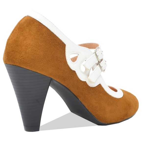 ⭐️ WOMEN VINTAGE MARY JANE SUEDE HEELS - Picture 3 of 4